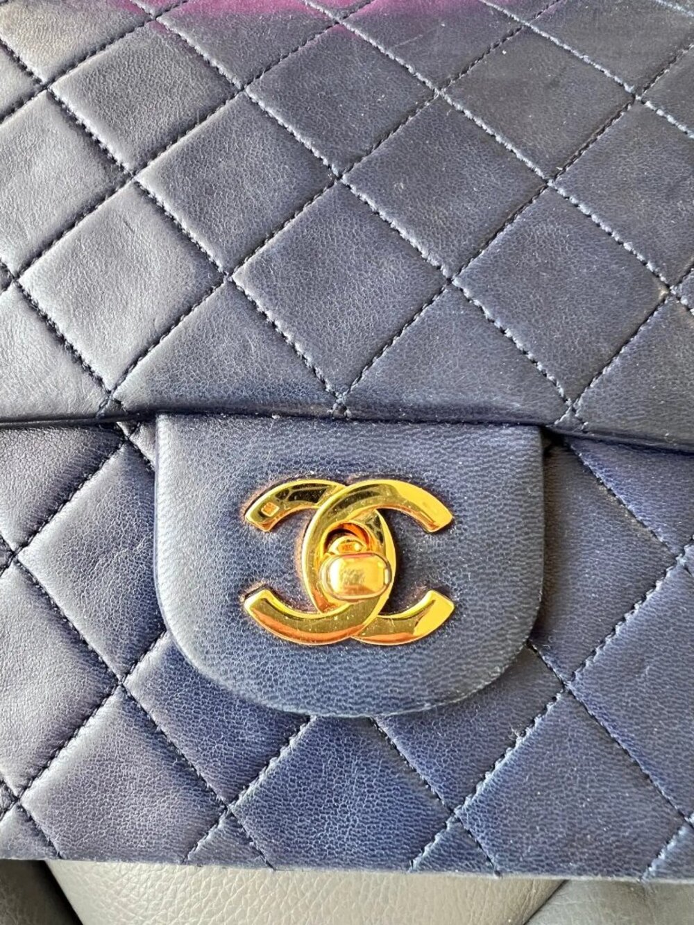 Chanel Navy Blue Quilted Timeless Classique Flap Bag Gold Hardware Vintage - Picture 12 of 15
